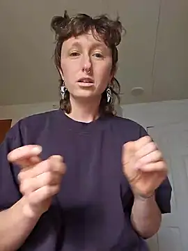 mossy kiss online show from January 2025 06:49:02 PM