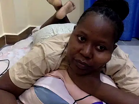 Snapshot of 10sexymelo69_ chatting on April 2026 05:47:02 PM 10sexymelo69 online show from April 2026 05:47:02 PM