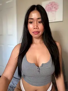 JazzieXo online show from November 2025 08:02:02 PM