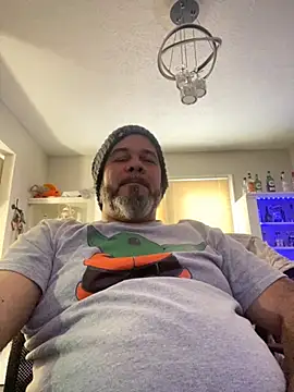 Cristian-Brayan online show from December 2025 04:39:02 PM