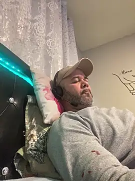 Cristian-Brayan online show from February 2026 09:26:01 PM