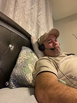 Cristian-Brayan online show from March 2026 09:18:01 PM