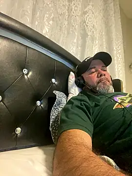 Cristian-Brayan online show from January 2026 10:47:01 PM