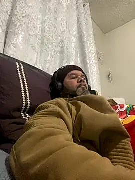 Cristian-Brayan online show from November 2025 04:51:02 PM