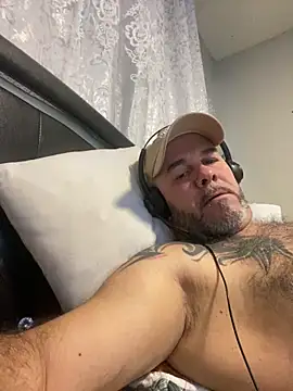 Cristian-Brayan online show from February 2026 04:31:02 PM