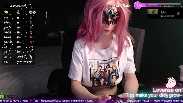 strawberry muffin online show from February 2025 06:37:02 PM