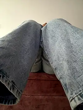 gabiTetas online show from December 2025 08:24:02 PM