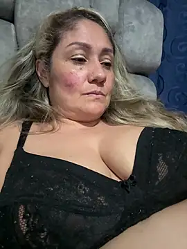 gabiTetas online show from May 2026 09:19:01 PM