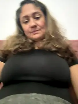 gabiTetas online show from October 2025 09:34:02 PM