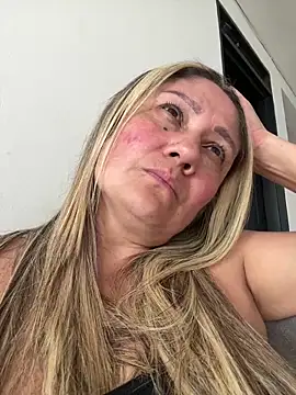 gabiTetas online show from May 2026 08:34:02 PM