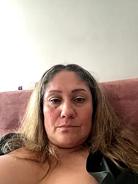 gabiTetas online show from September 2025 07:31:02 PM