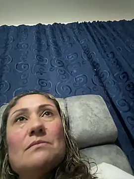 gabiTetas online show from May 2026 07:56:02 PM
