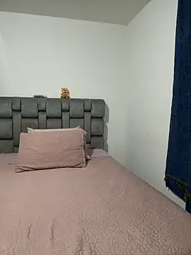 gabiTetas online show from February 2026 07:22:01 PM