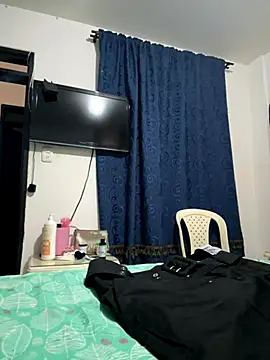 gabiTetas online show from September 2025 07:35:02 PM