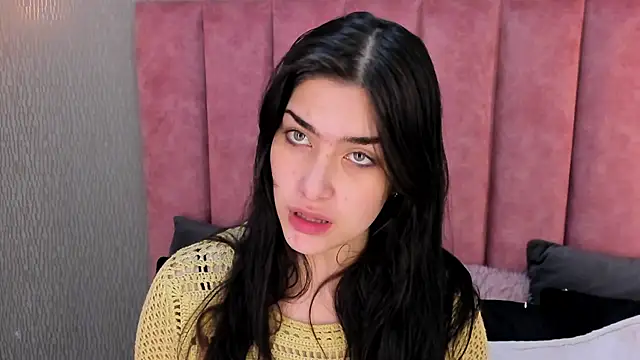 Snapshot of Alexa_Thaylor_ chatting on November 2025 01:26:02 PM Alexa Thaylor online show from November 2025 01:26:02 PM