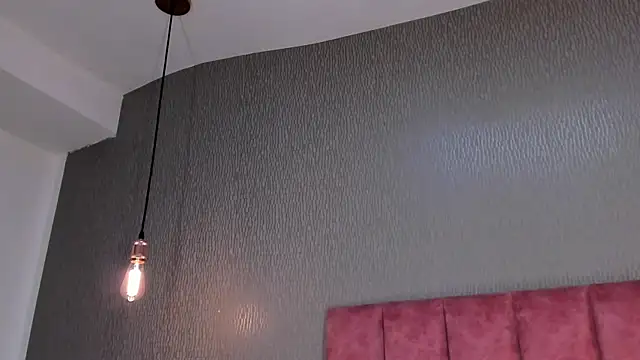 Snapshot of Alexa_Thaylor_ chatting on October 2025 03:11:01 PM Alexa Thaylor online show from October 2025 03:11:01 PM