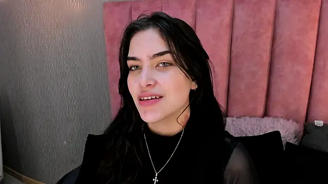 Snapshot of Alexa_Thaylor_ chatting on November 2025 01:44:02 PM Alexa Thaylor online show from November 2025 01:44:02 PM