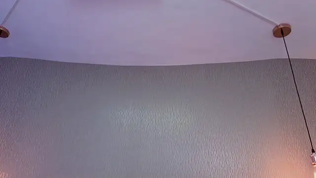 Alexa Thaylor  online show from February 2026 08:40:01 PM