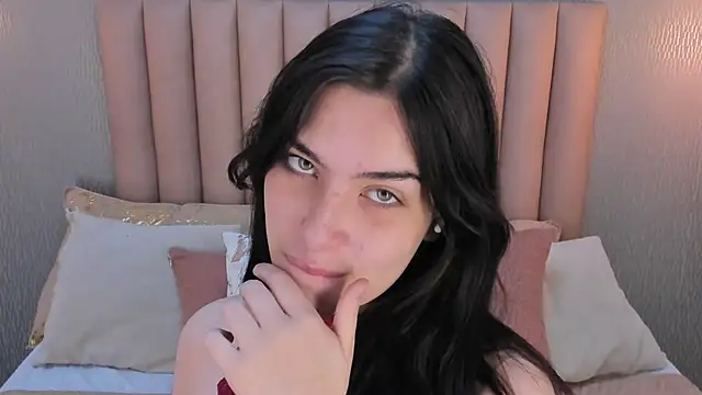 Snapshot of Alexa_Thaylor_ chatting on September 2025 02:19:01 PM Alexa Thaylor online show from September 2025 02:19:01 PM