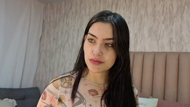 Alexa Thaylor  online show from February 2026 02:14:01 PM