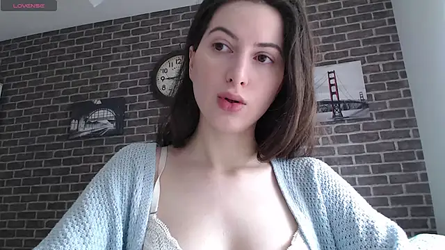  Hot Lady  online show from March 2025 12:49:02 PM