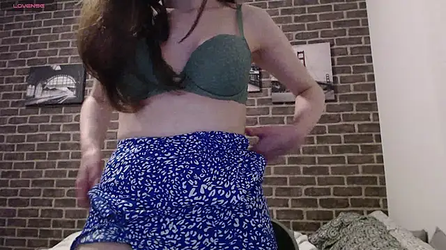  Hot Lady  online show from February 2025 09:21:02 PM