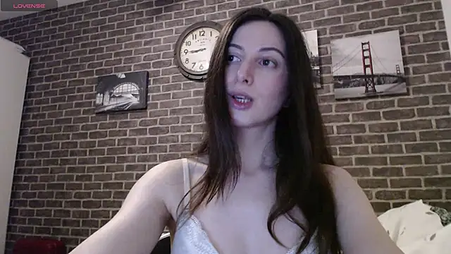  Hot Lady  online show from February 2025 10:44:02 PM