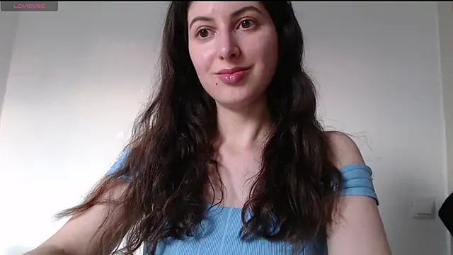  Hot Lady  online show from May 2026 06:32:02 PM