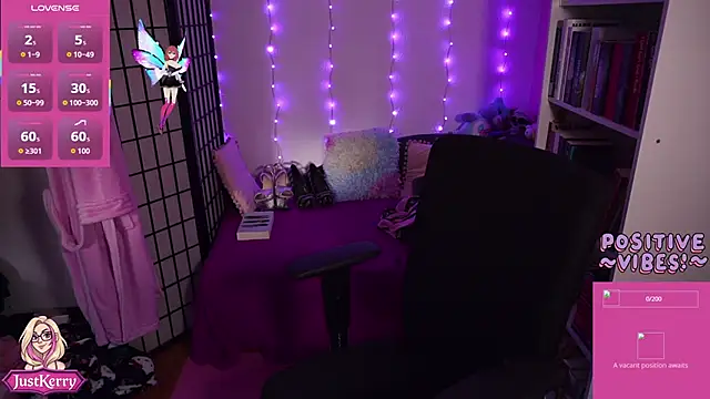 Snapshot of JustKerry chatting on October 2025 08:35:01 AM JustKerry online show from October 2025 08:35:01 AM