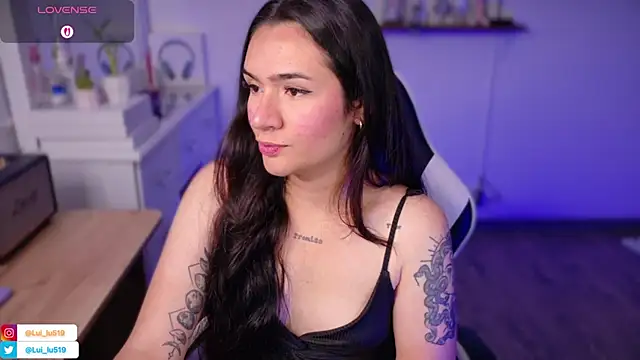 ImLui lu online show from November 2025 05:27:01 PM