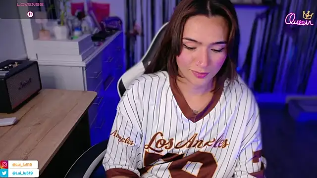 ImLui lu online show from April 2026 10:15:01 PM