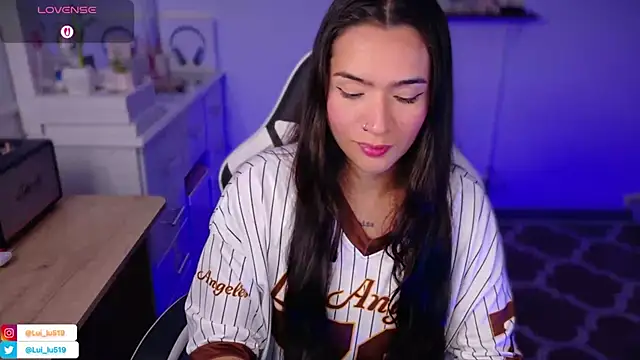 ImLui lu online show from December 2025 12:11:02 AM