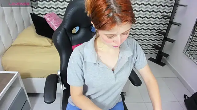 LILAFAVE online show from September 2025 12:12:01 PM