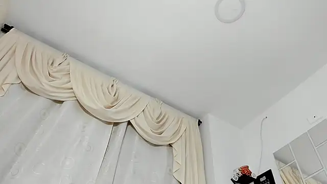 sarita loven online show from November 2025 05:00:01 AM