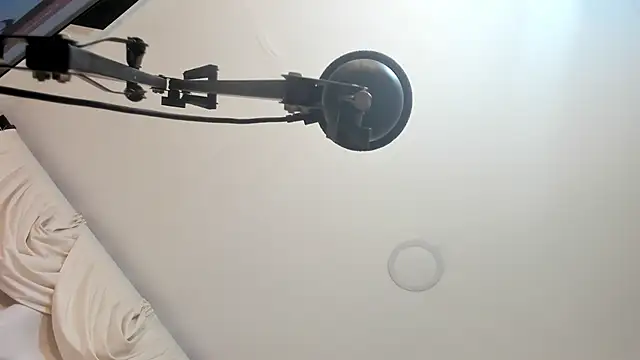 sarita loven online show from April 2026 04:30:01 AM