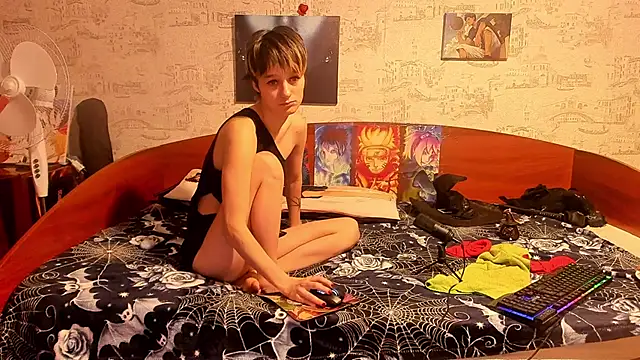 Snapshot of KagamiTayga chatting on November 2025 02:38:02 AM KagamiTayga online show from November 2025 02:38:02 AM