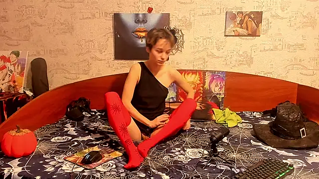 Snapshot of KagamiTayga chatting on October 2025 02:34:02 AM KagamiTayga online show from October 2025 02:34:02 AM