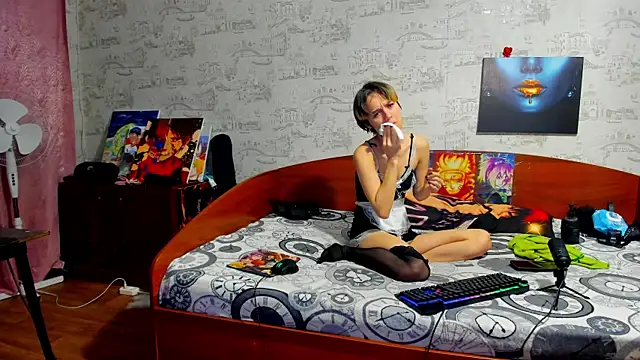 Snapshot of KagamiTayga chatting on November 2025 02:56:01 AM KagamiTayga online show from November 2025 02:56:01 AM