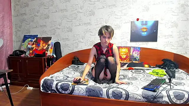 Snapshot of KagamiTayga chatting on November 2025 02:55:02 AM KagamiTayga online show from November 2025 02:55:02 AM