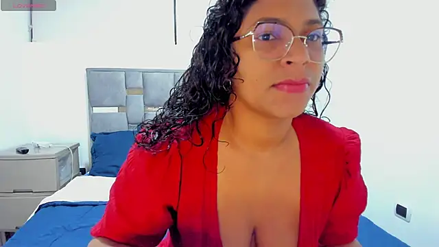 Snapshot of iriss_25 chatting on November 2025 10:52:02 AM iriss 25 online show from November 2025 10:52:02 AM