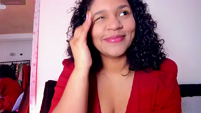 Snapshot of iriss_25 chatting on October 2025 12:39:01 PM iriss 25 online show from October 2025 12:39:01 PM
