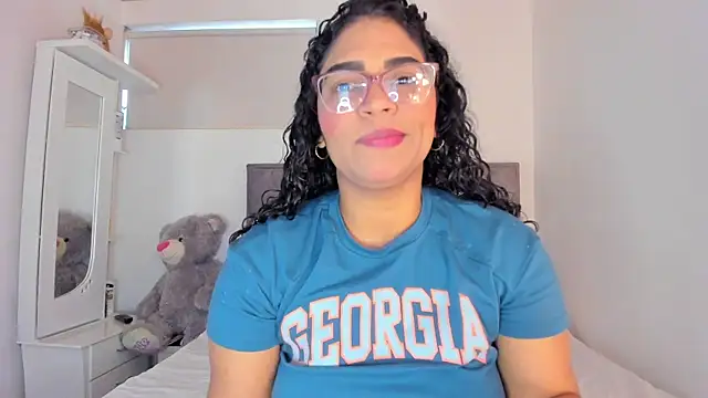 Snapshot of iriss_25 chatting on January 2026 03:48:01 PM iriss 25 online show from January 2026 03:48:01 PM