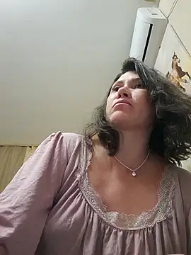 ROXOLANAA SEXY online show from June 2026 11:09:01 PM