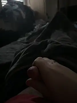 Snapshot of kleinerAlex chatting on February 2026 09:08:02 AM kleinerAlex online show from February 2026 09:08:02 AM