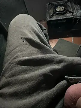 Snapshot of kleinerAlex chatting on January 2025 04:45:01 PM kleinerAlex online show from January 2025 04:45:01 PM