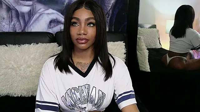 emely brandon online show from October 2025 10:50:02 AM