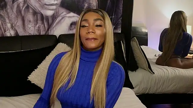 emely brandon online show from November 2025 04:17:02 AM