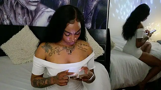 emely brandon online show from February 2026 12:33:02 AM