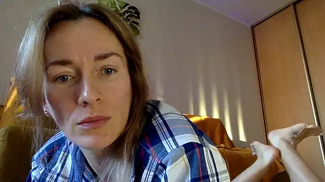 RebeccaMartinez online show from March 2025 01:43:02 PM