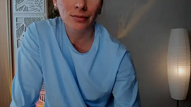 RebeccaMartinez online show from May 2026 08:20:02 AM